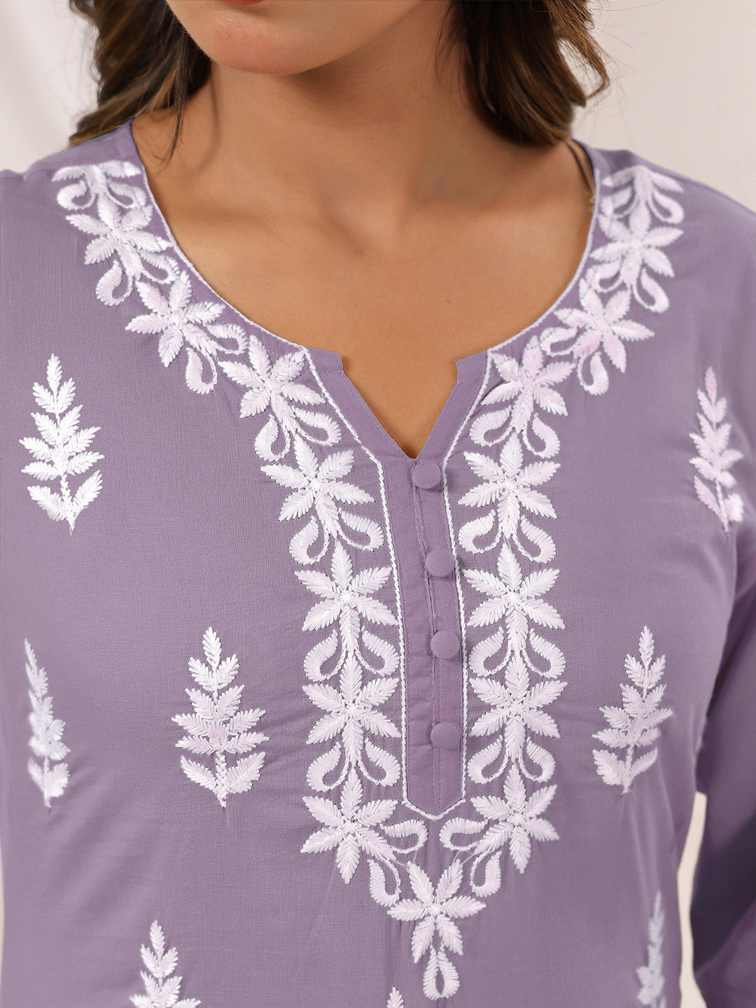 Women's Light Purple Pure Cotton Embroidered Straight Kurta