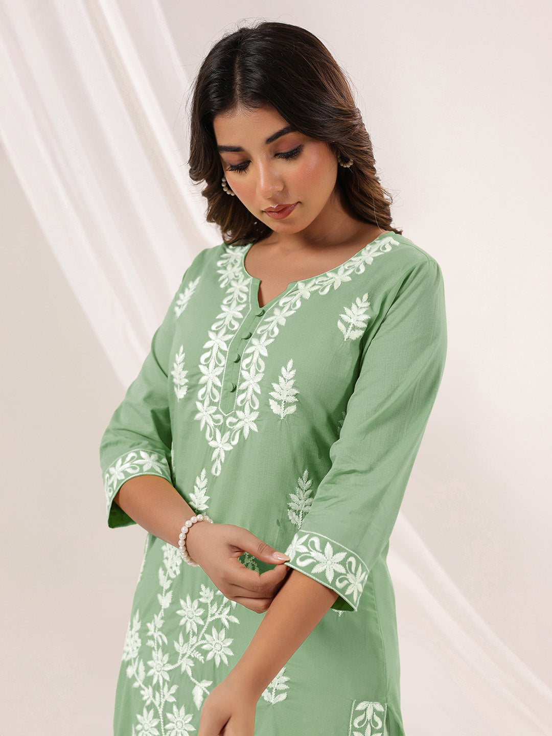 Women's Light Green Pure Cotton Embroidered Straight Kurta