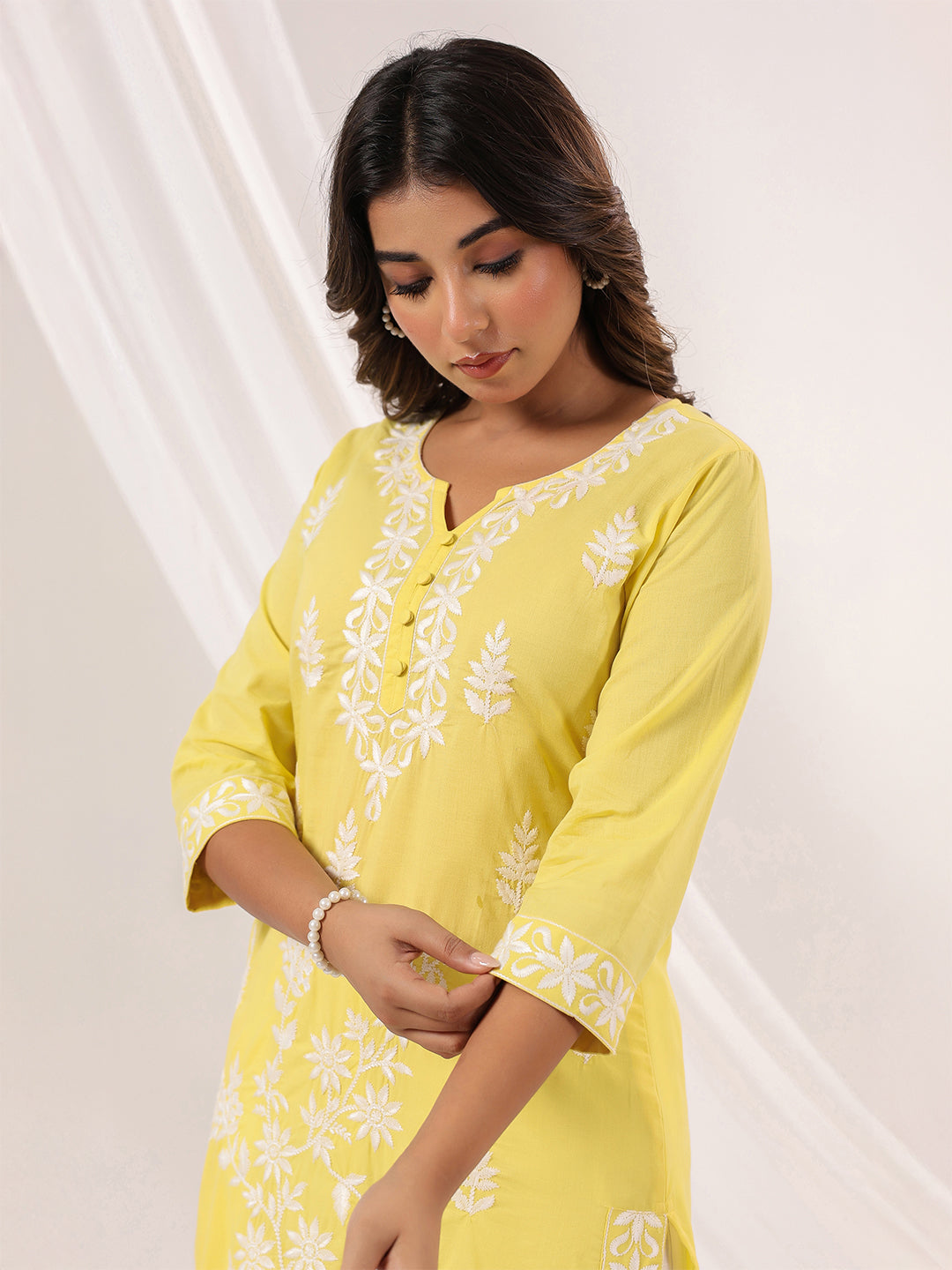 Women's Yellow Pure Cotton Embroidered Straight Kurta