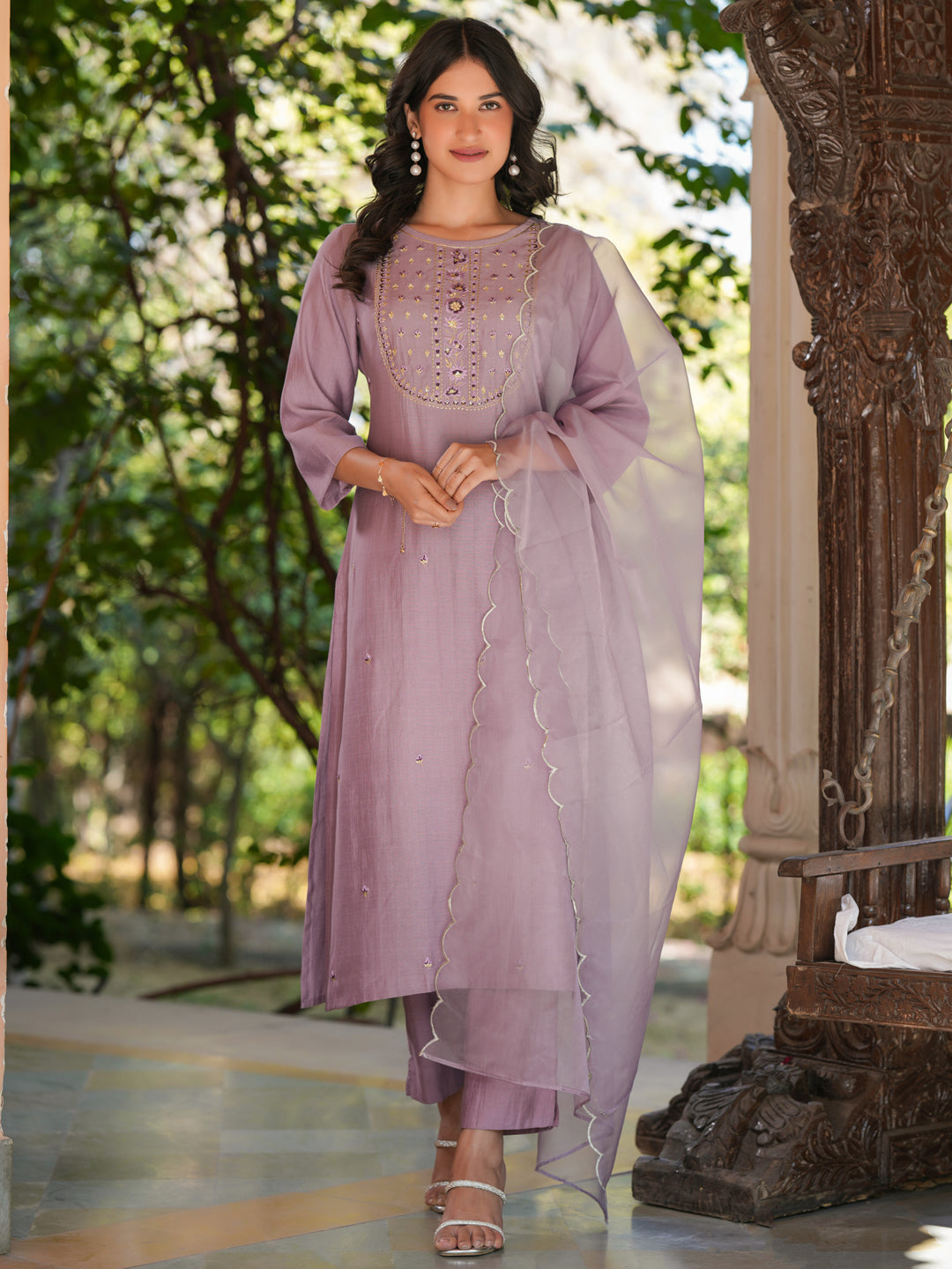 Women's Lavender Silk Blend Embroidered Straight Kurta Set