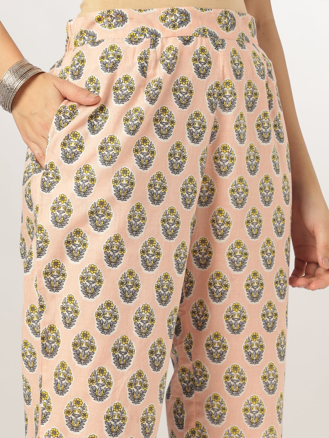 Women's Peach Pure Cotton Floral Printed A-line Kurta Set