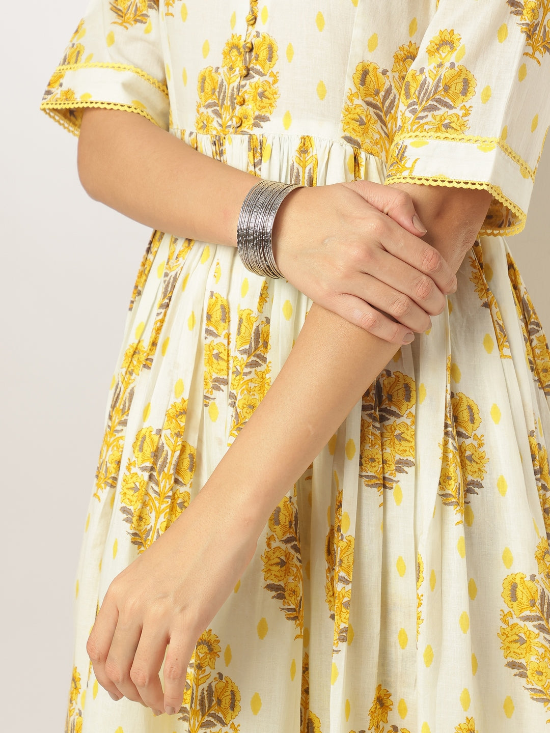 Women's Off White Pure Cotton Floral Printed A-line Kurta Set