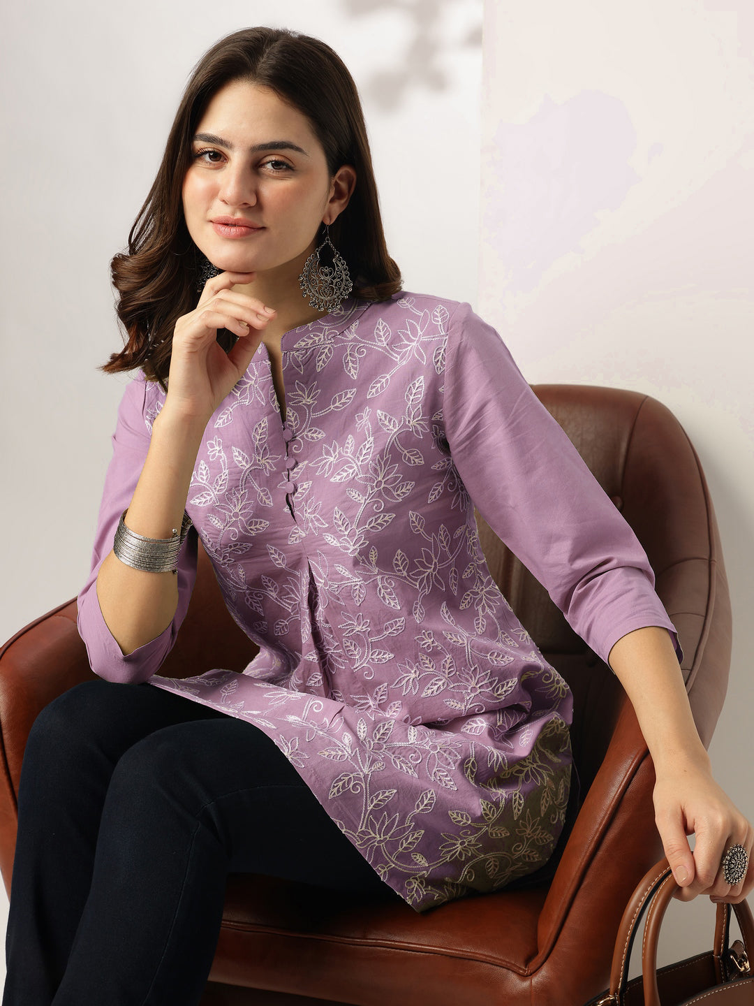 Women's Lavender Pure Cotton Chikankari Embroidered Straight Tunic