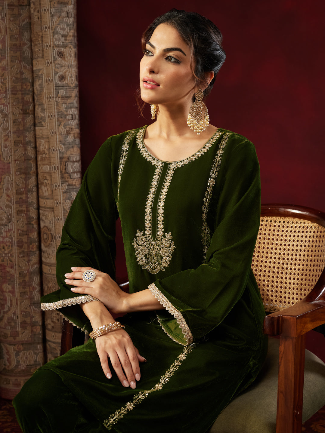 Women's Olive Green Velvet Zari Embroidered Straight Co-ord Set