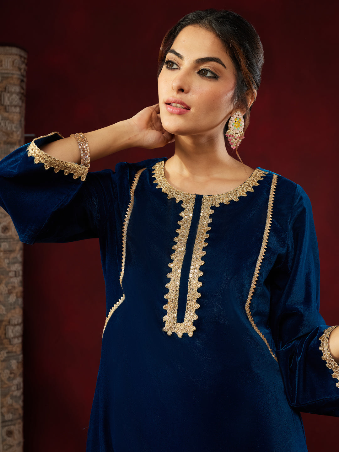 Women's Teal Blue Velvet Embellished Straight Co-ord Set