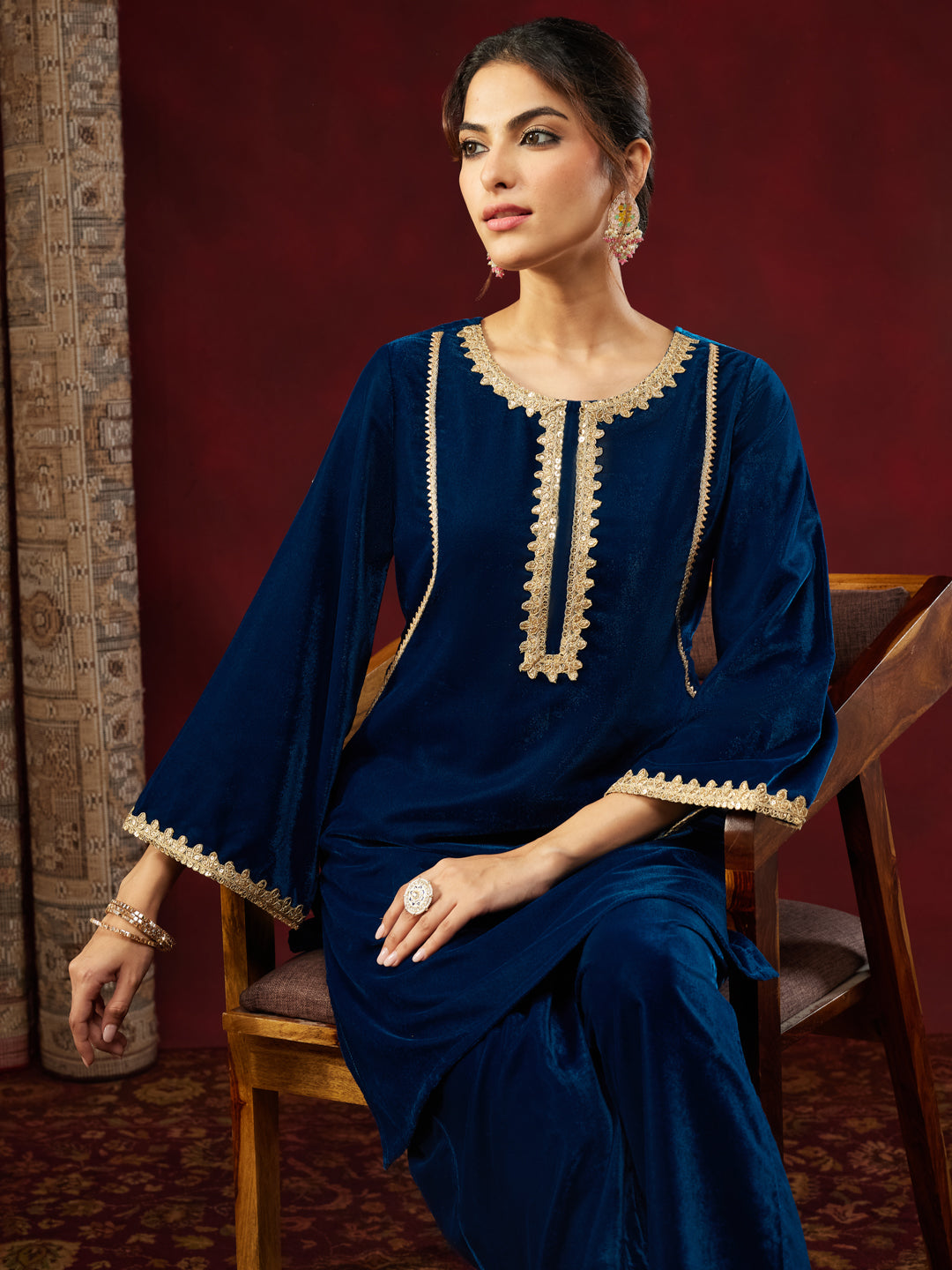 Women's Teal Blue Velvet Embellished Straight Co-ord Set