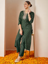 Women's Dark Green Silk Blend Yoke Embroidered Straight Front-slit Kurta Pant Set