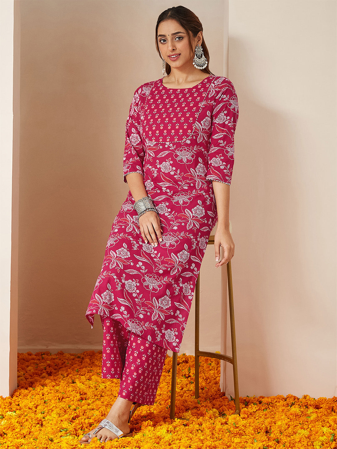Women's Magenta Pink Pure Cotton Floral Printed Straight Kurta Pant Set