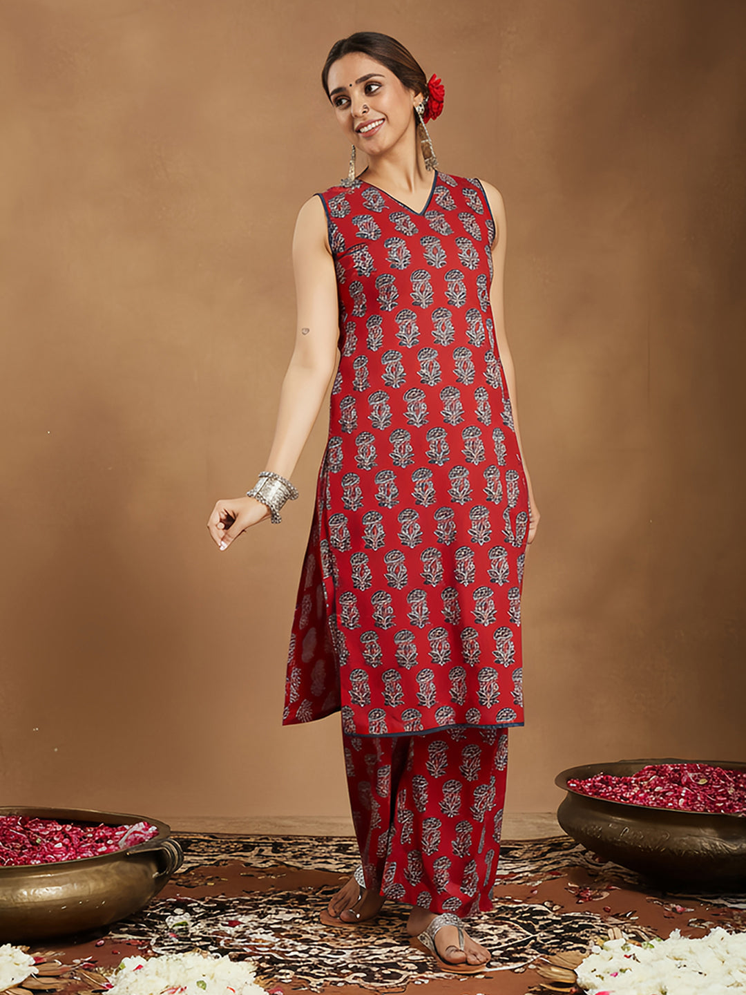 Women's Maroon Pure Cotton Floral Printed Straight Kurta Pant Set