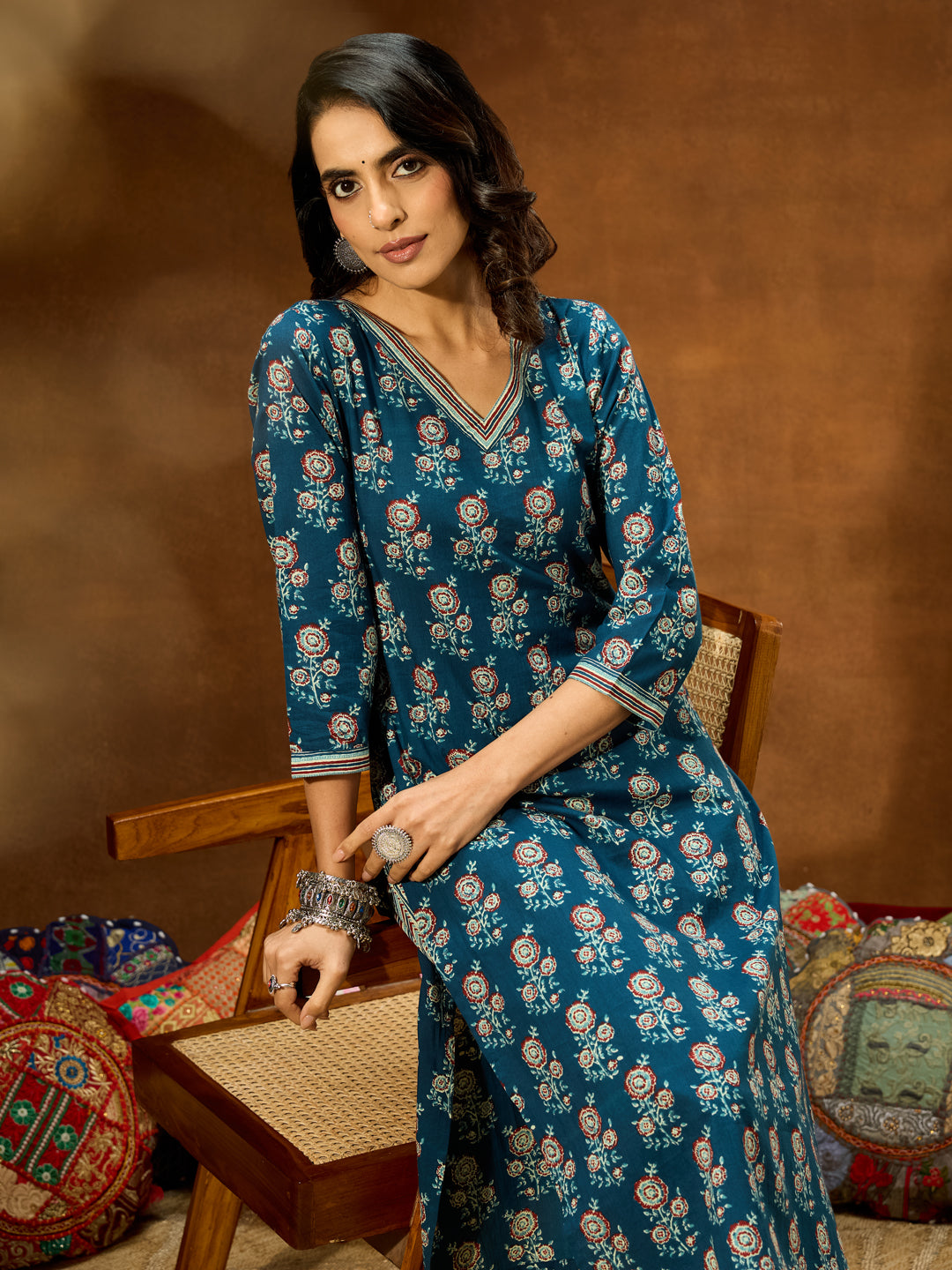 Women's Blue Pure Cotton Floral Printed Straight Kurta Pant Set