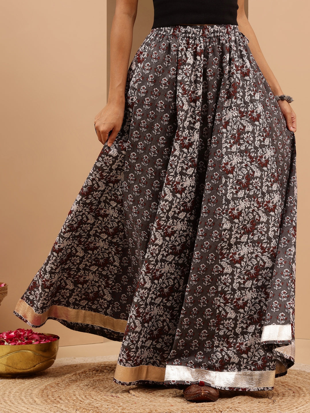 Women's Grey Pure Cotton Floral Printed Flared Skirts