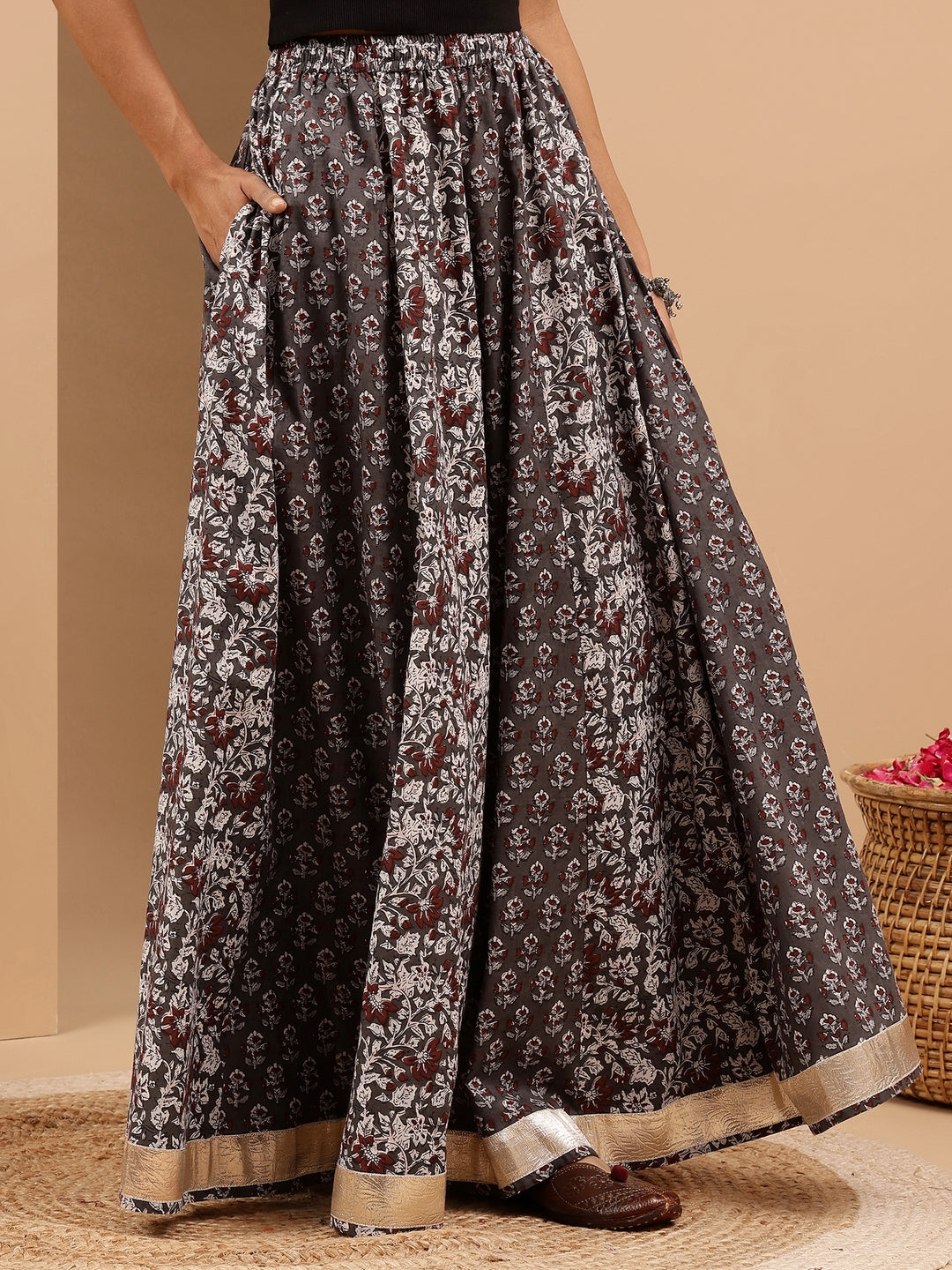 Women's Grey Pure Cotton Floral Printed Flared Skirts