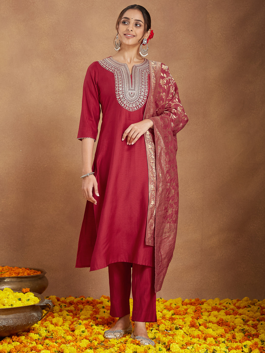 Women's Maroon Silk Blend Zari Embroidered Straight Kurta Set