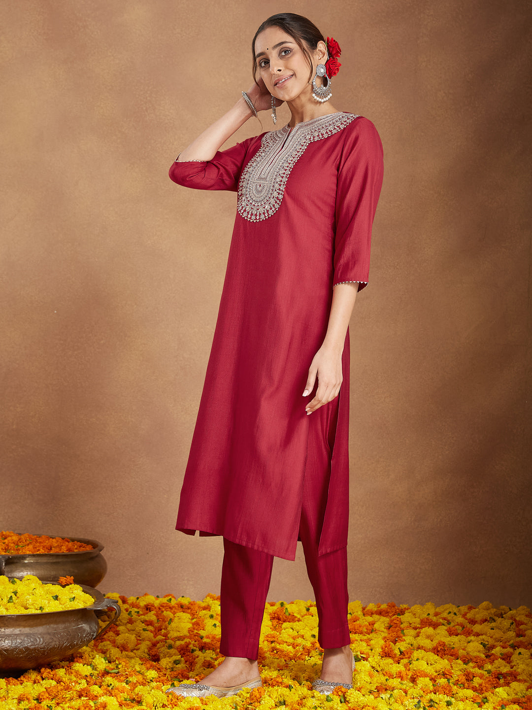 Women's Maroon Silk Blend Zari Embroidered Straight Kurta Set