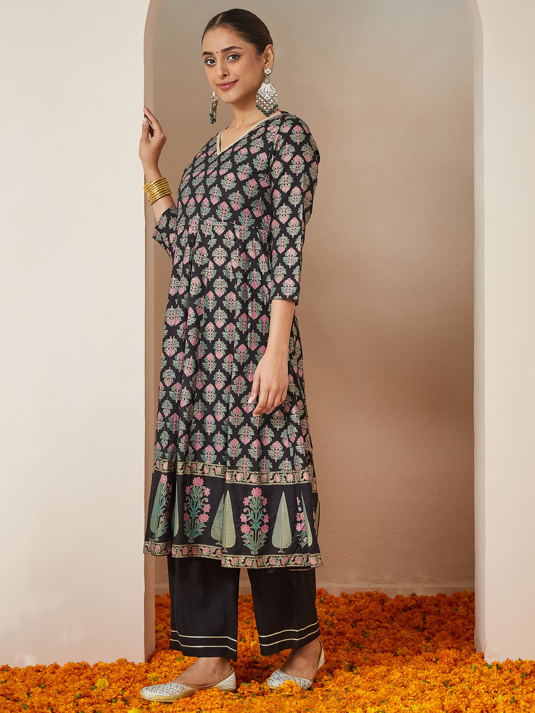 Women's Black Rayon Foil Printed Anarkali Kurta Set