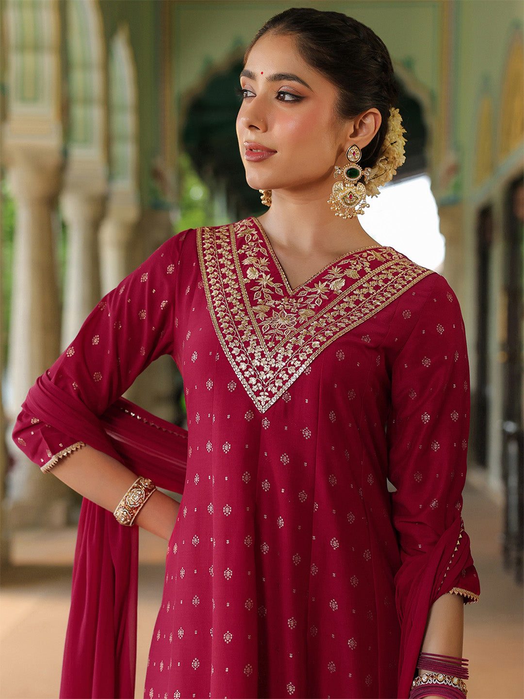 Women's Pink Silk Blend Zari Yoke Embroidered Gold Printed Anarkali Kurta Set