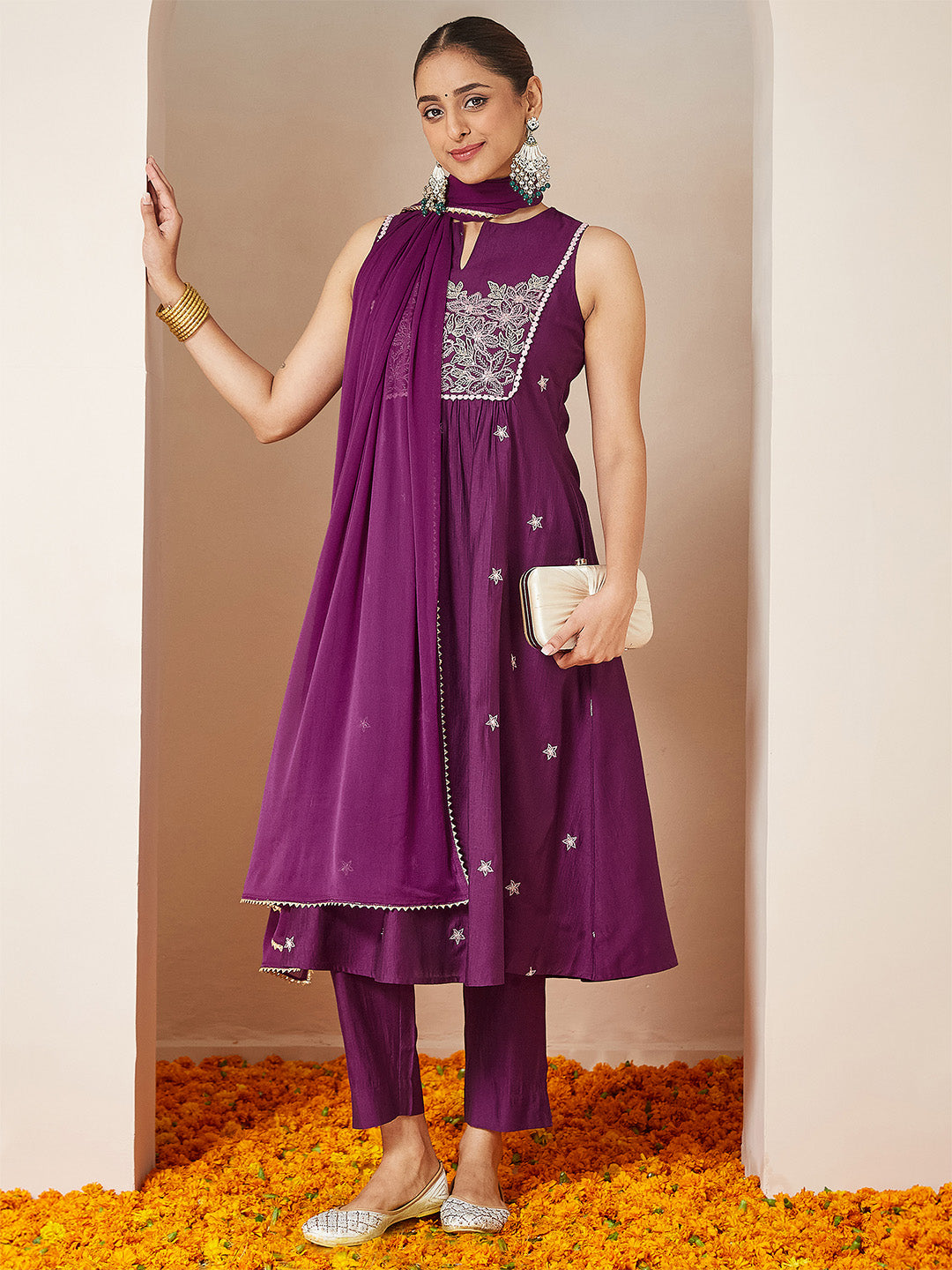 Women's Purple Silk Blend Embroidered Straight Kurta Set