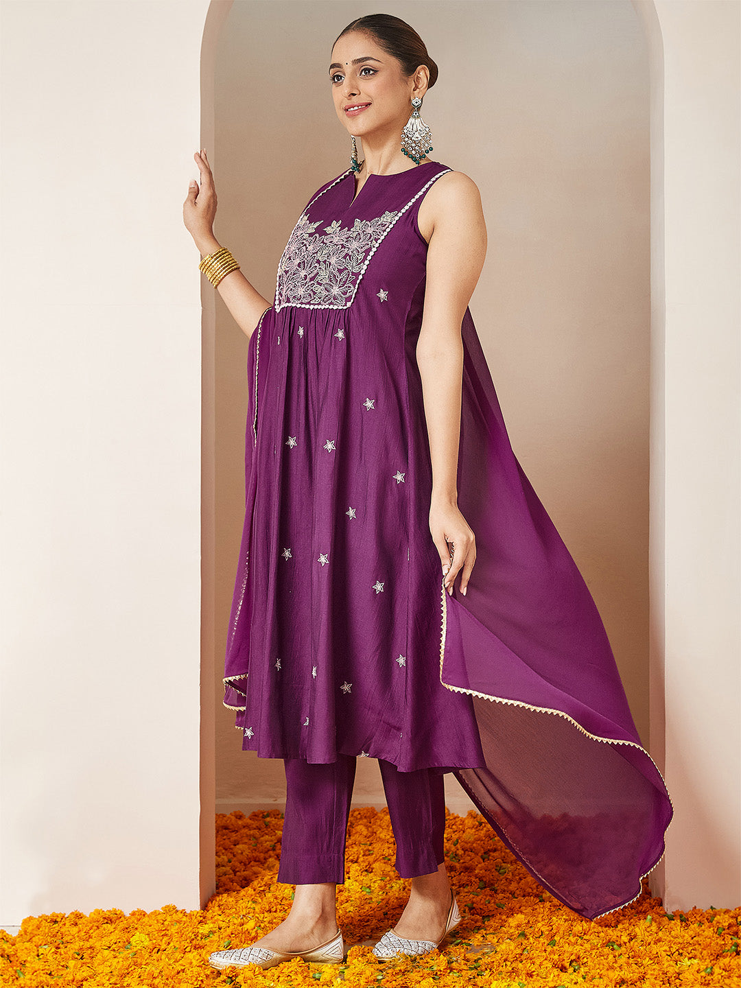 Women's Purple Silk Blend Embroidered Straight Kurta Set