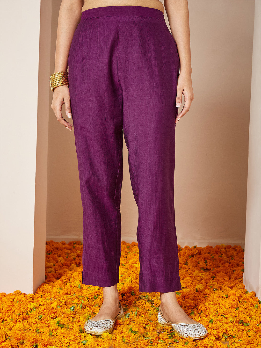 Women's Purple Silk Blend Embroidered Straight Kurta Set