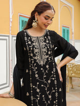 Women's Black Silk Blend Zari Embroidered Straight Kurta Set