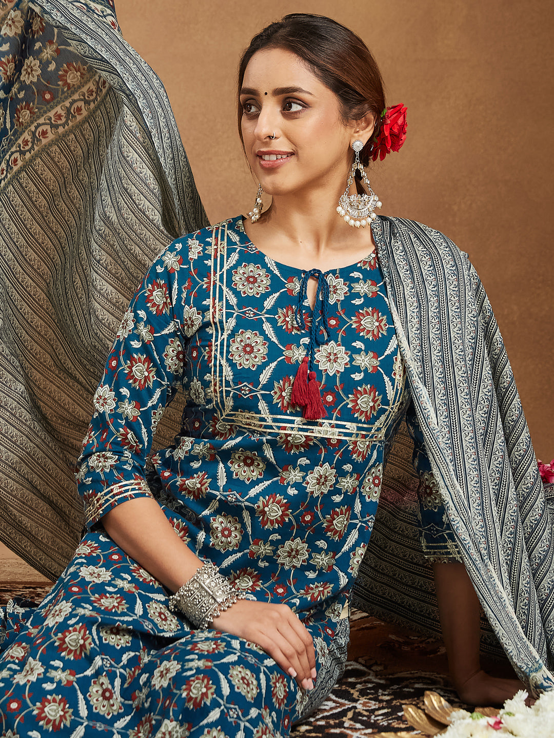 Women's Teal Blue Pure Cotton Floral Printed Straight Kurta Set