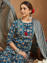 Women's Teal Blue Pure Cotton Floral Printed Straight Kurta Set