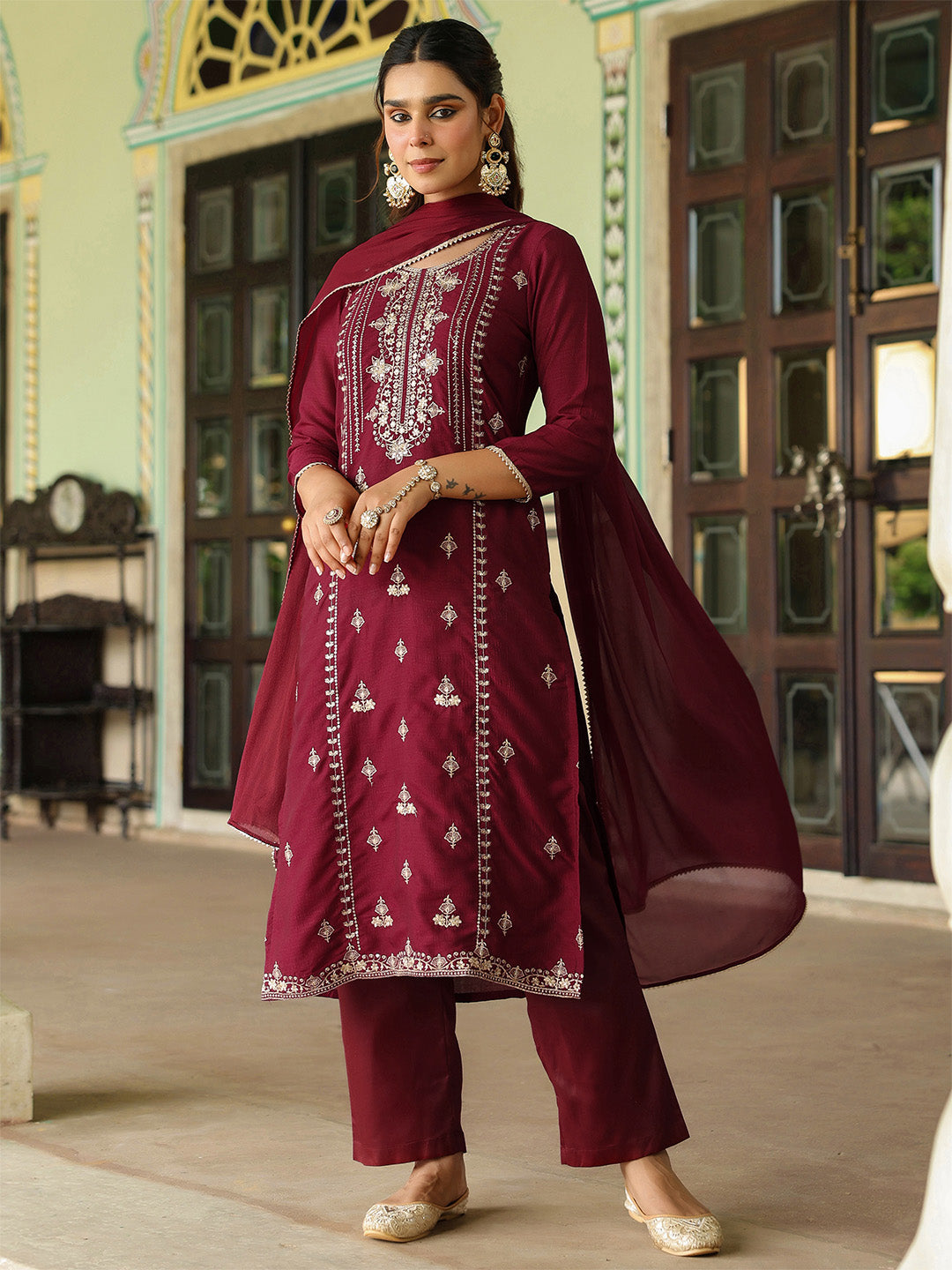 Women's Maroon Silk Blend Zari Embroidered Straight Kurta Set With Dupatta