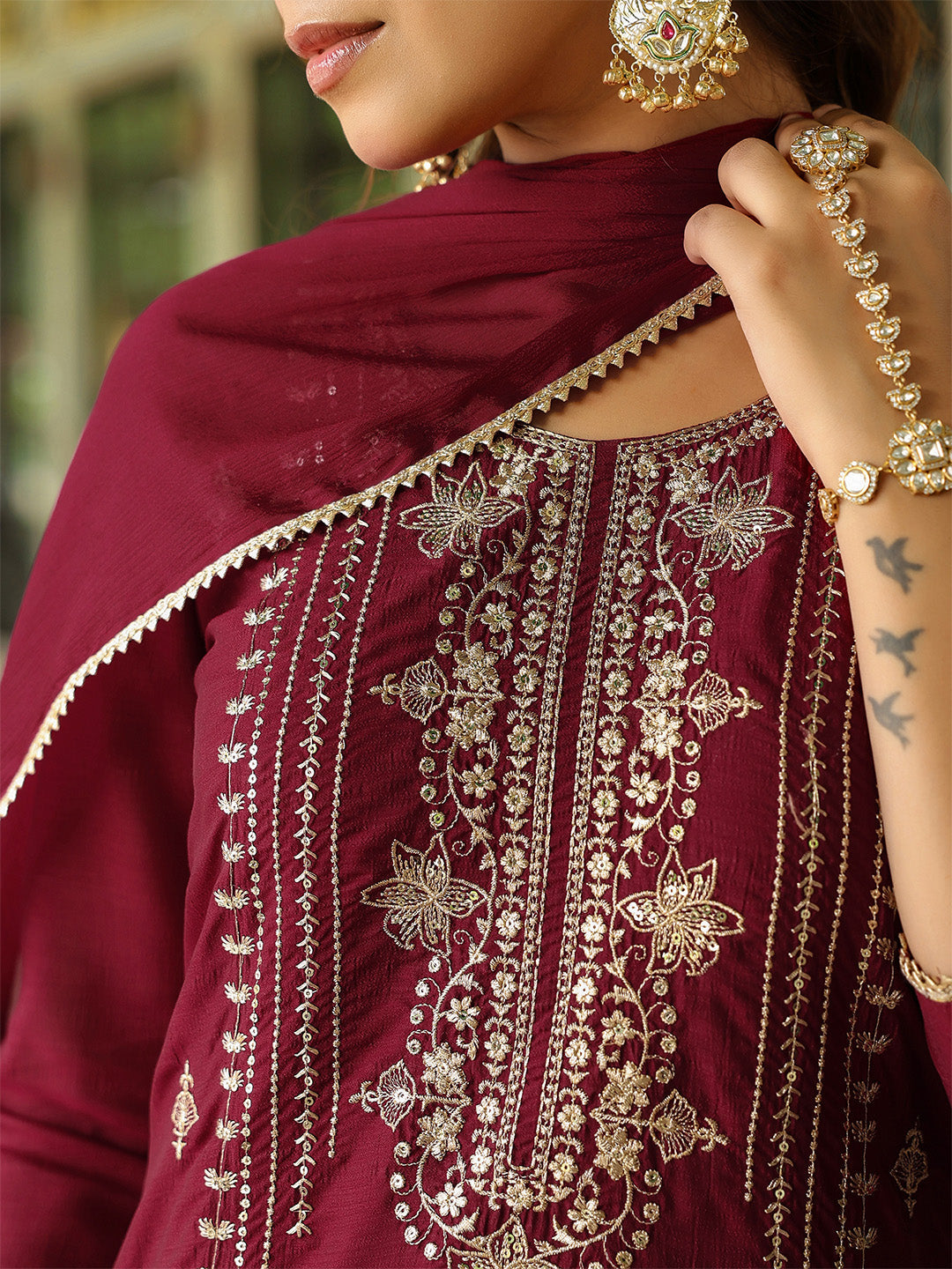 Women's Maroon Silk Blend Zari Embroidered Straight Kurta Set With Dupatta