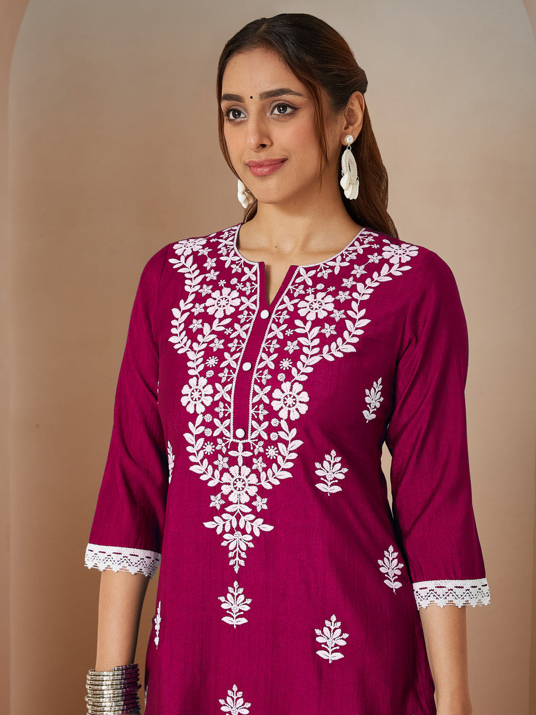 Women's Pink Silk Blend Embroidered Straight Kurta Set With Dupatta