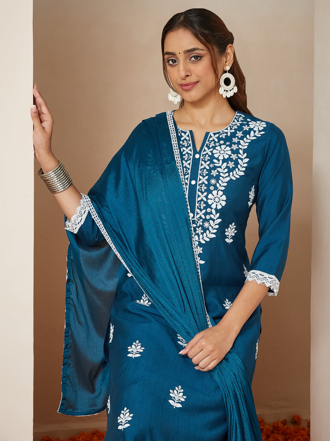 Women's Teal Blue Silk Blend Embroidered Straight Kurta Set