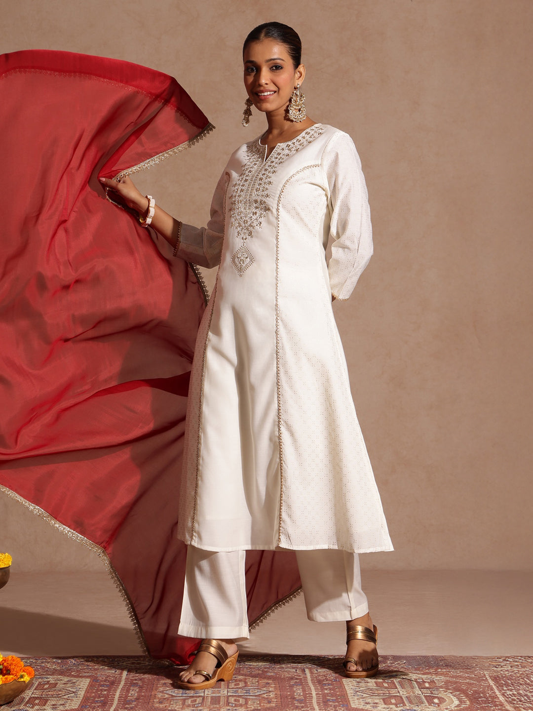 Women's Off White Chanderi Silk Zari Embroidered Gold Printed A-line Kurta Set