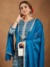 Women's Teal Blue Pure Cotton Yoke Design Floral Printed Straight Kurta Set