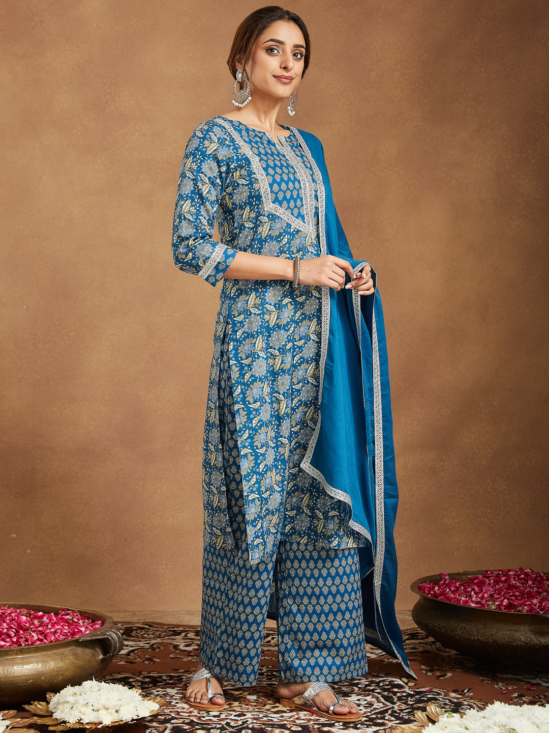 Women's Teal Blue Pure Cotton Yoke Design Floral Printed Straight Kurta Set