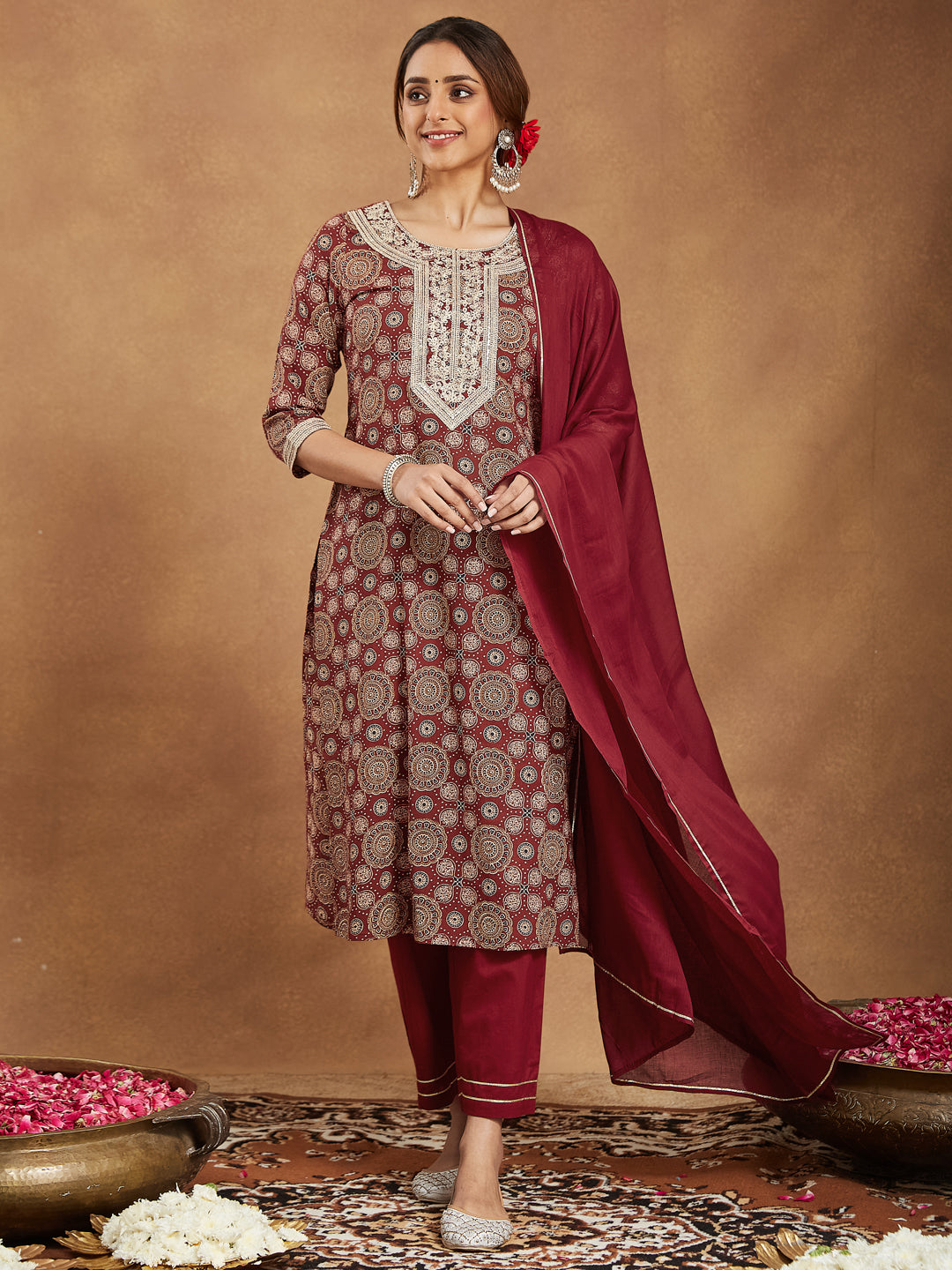 Women's Maroon Pure Cotton Ethnic Motifs Printed Straight Kurta Set