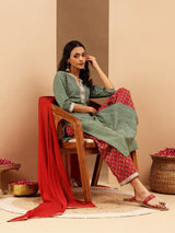 Women's Green & Maroon Pure Cotton Printed Straight Kurta Set
