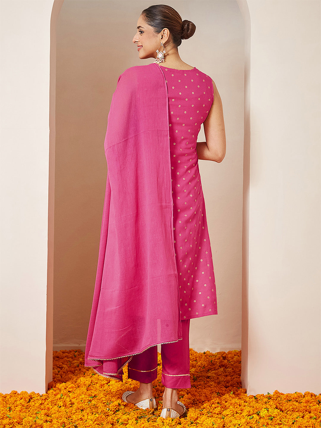 Women's Pink Rayon Gold Printed Straight Kurta Set