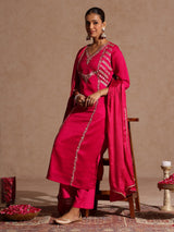 Women's Pink Silk Blend Zari Embroidered Straight Kurta Set