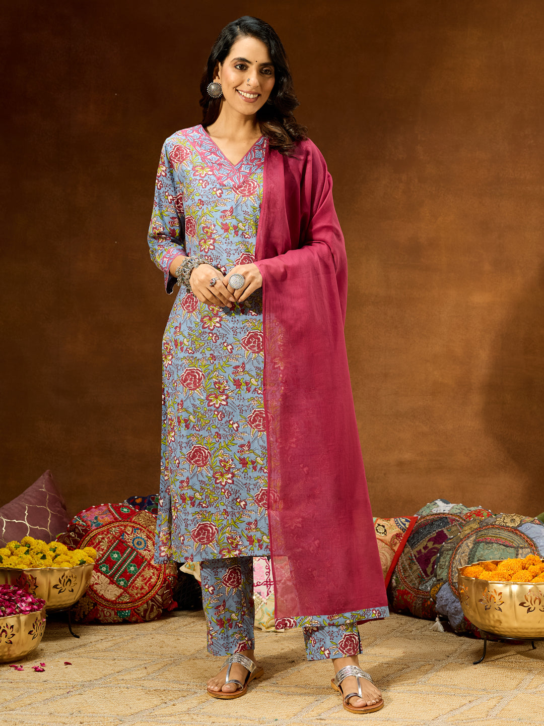 Women's Blue Pure Cotton Floral Printed Straight Kurta Set