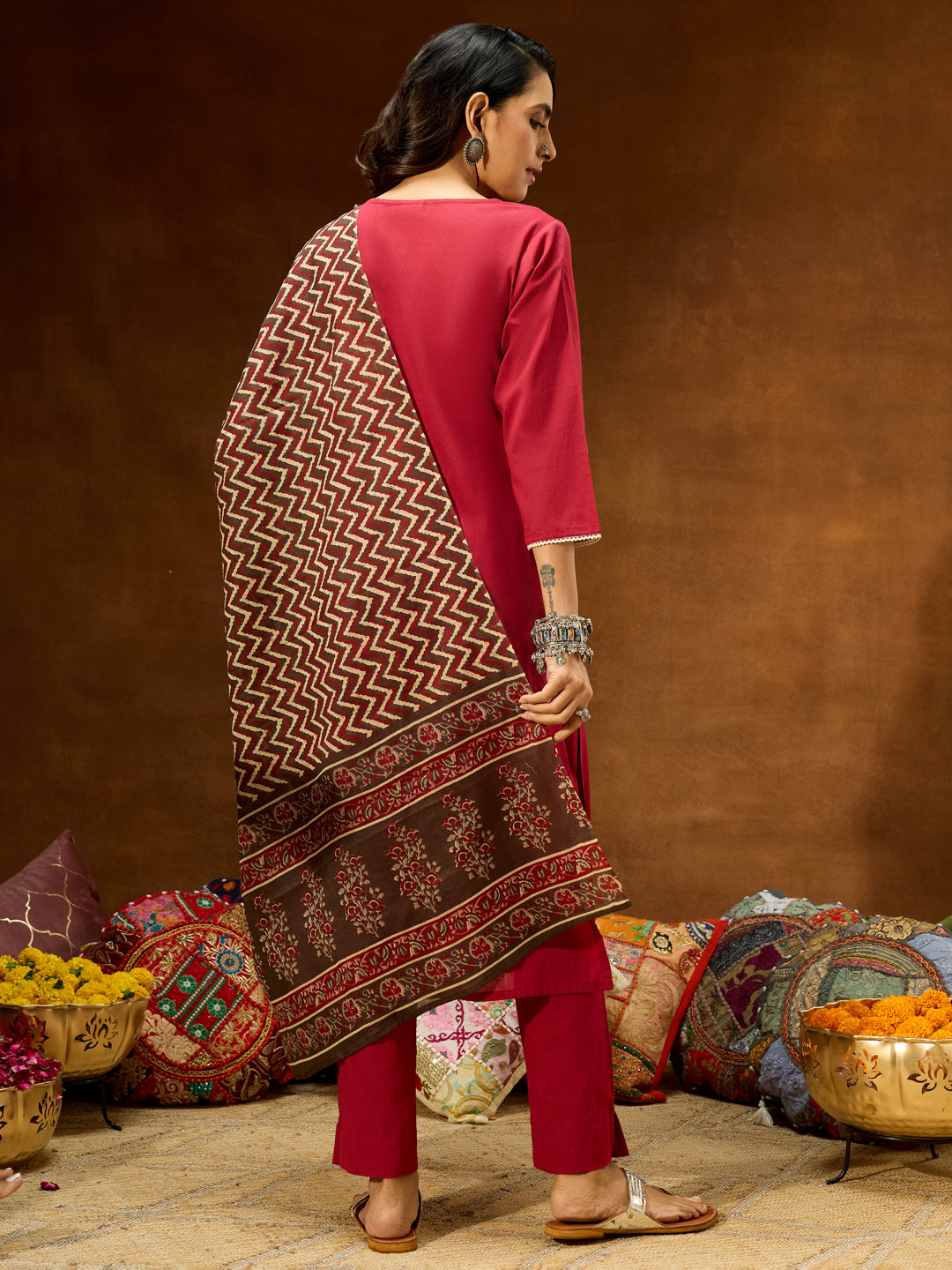 Women's Maroon Pure Cotton Solid Straight Kurta Set With Printed Dupatta