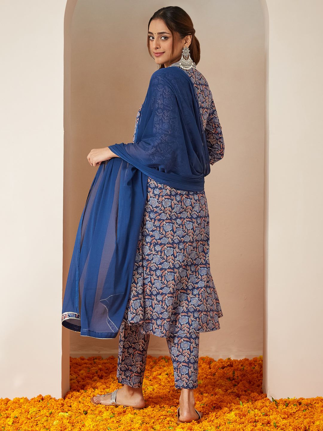 Women's Blue Pure Cotton Yoke Design Floral Printed A-line Kurta Set