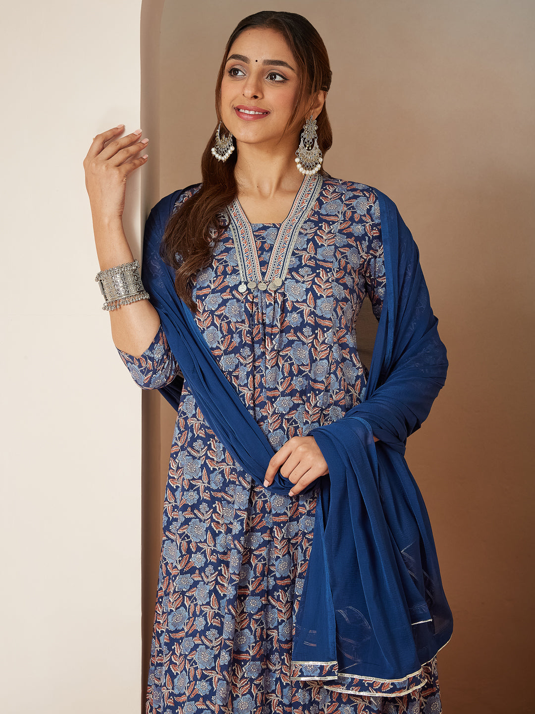 Women's Blue Pure Cotton Yoke Design Floral Printed A-line Kurta Set