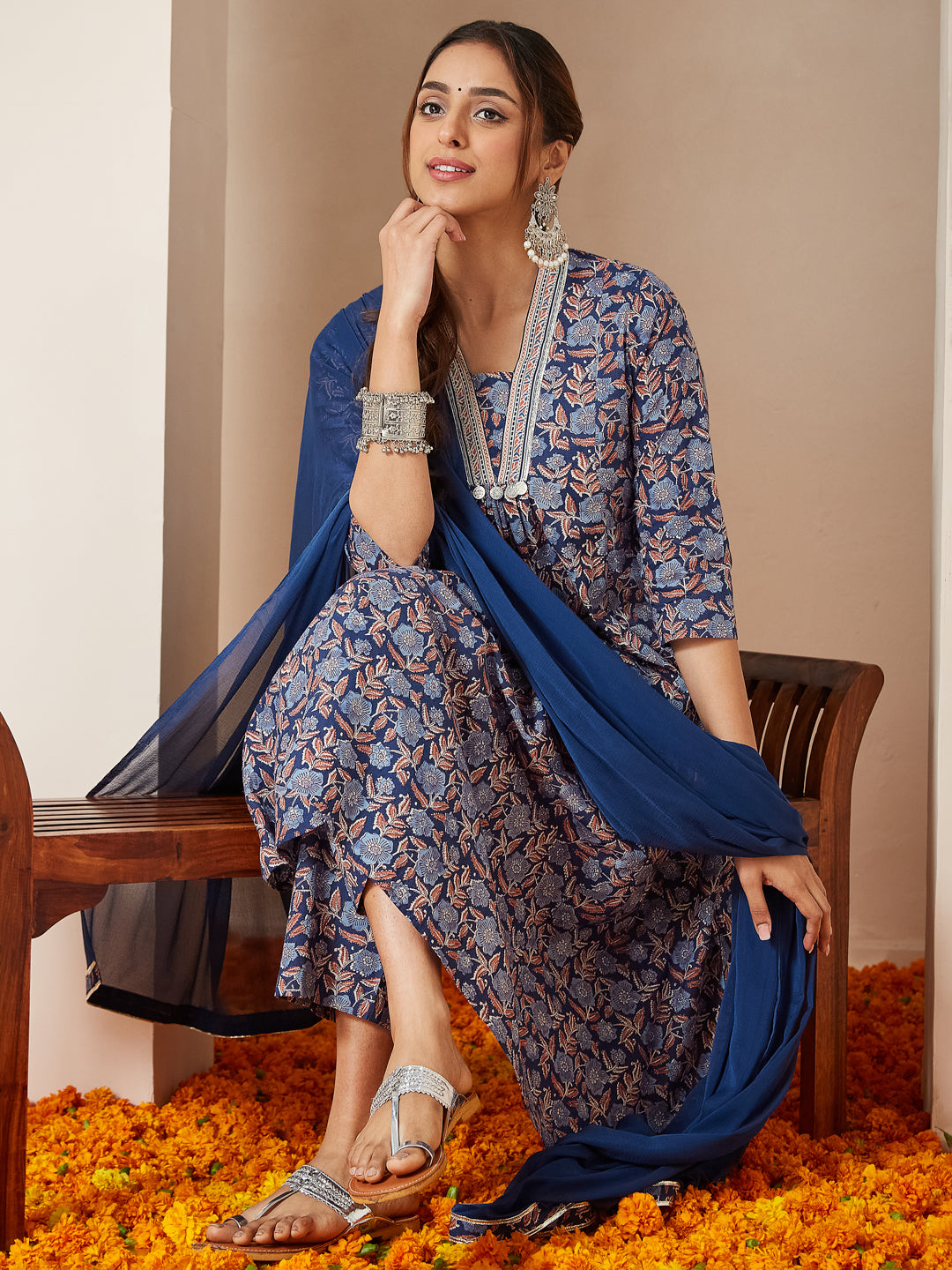 Women's Blue Pure Cotton Yoke Design Floral Printed A-line Kurta Set