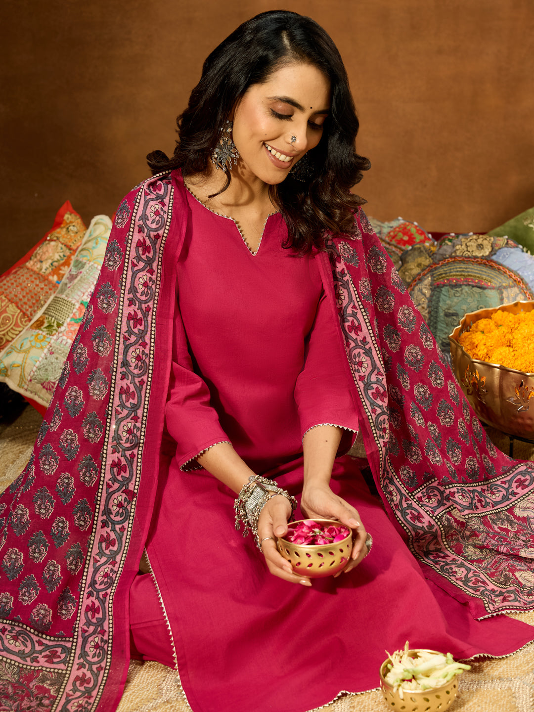 Women's Magenta Pure Cotton Self Design Straight Kurta Set With Printed Dupatta