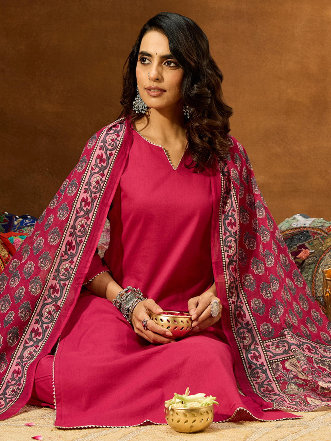 Women's Magenta Pure Cotton Self Design Straight Kurta Set With Printed Dupatta