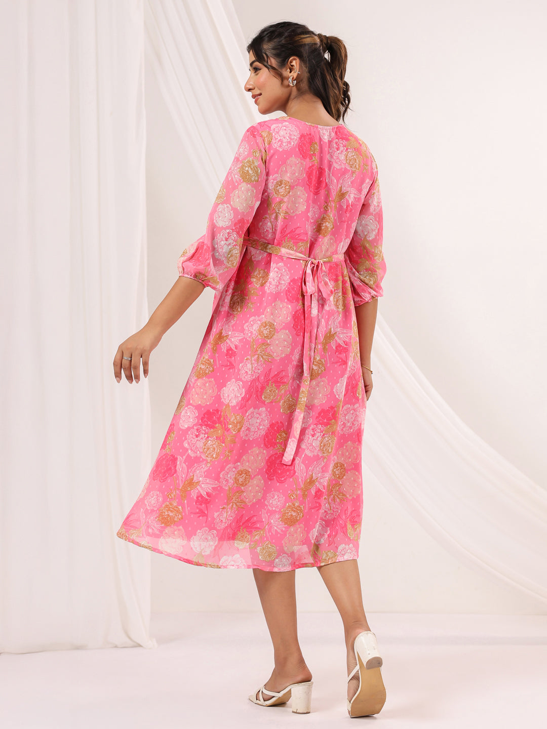 Women's Pink Georgette Floral Printed A-line Dress
