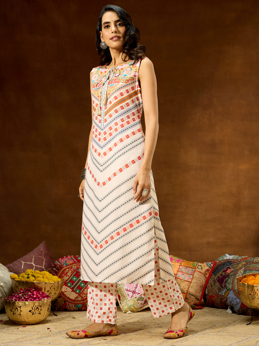 Women's Cream Cotton Blend Floral Printed Straight Co-ord Set