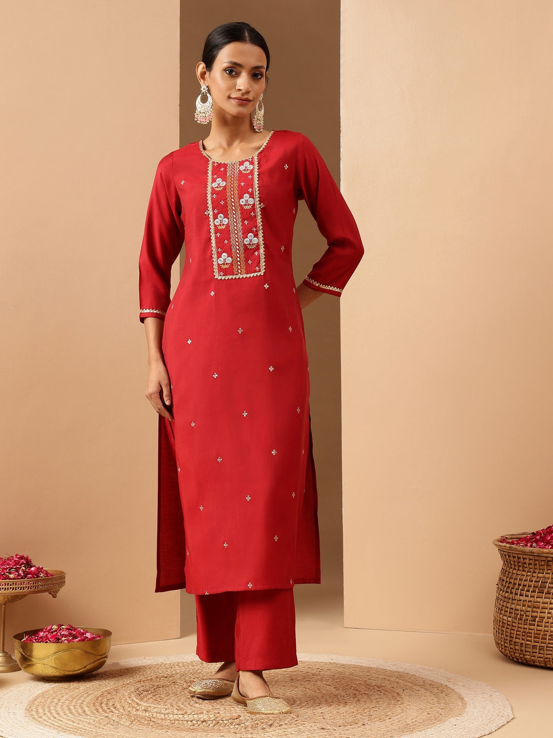 Women's Red Chanderi Silk Zari Embroidered Straight Kurta Pant Set