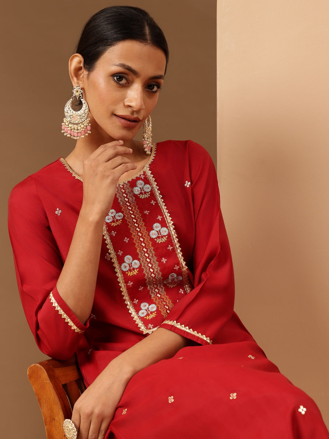 Women's Red Chanderi Silk Zari Embroidered Straight Kurta Pant Set
