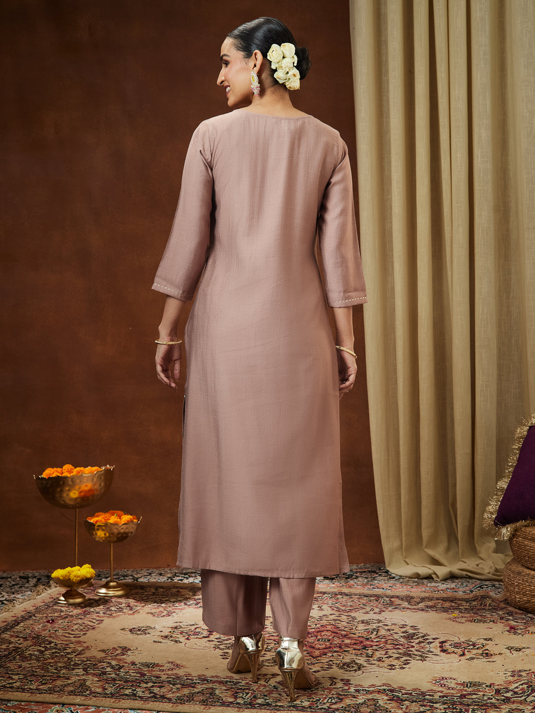 Women's Brown Silk Blend Zari Embroidered Straight Kurta Pant Set