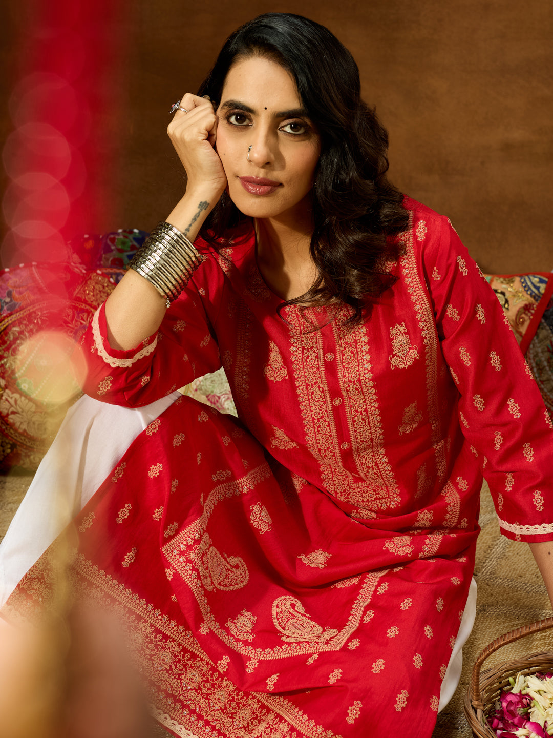 Women's Red Silk Blend Ethnic Printed Straight Kurta